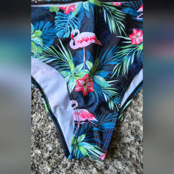 Teen Girls Tropical Print Ruffle Trim Bikini Set - Picture 2 of 6